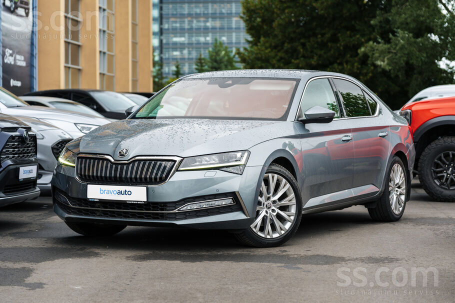 Skoda Superb Plugin Hybrid
Aprīkojums:
Parkošanās sensori, priekšā un ai