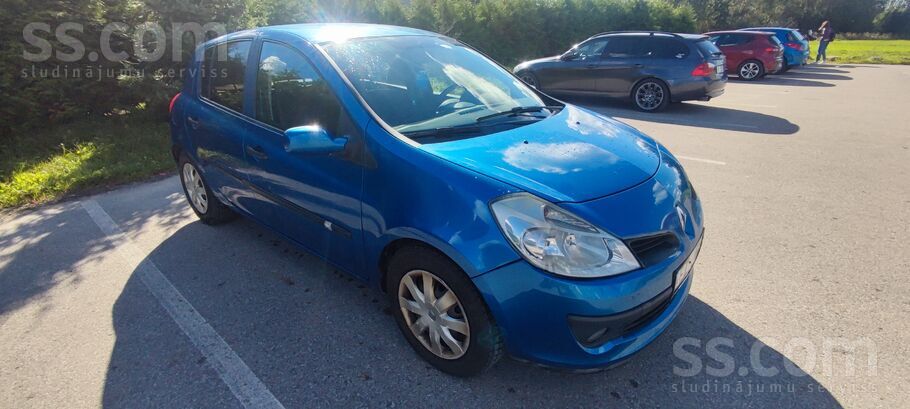 Pārdodu vai mainu Renault Clio 2006.gads, 1.4 benzins/gāze.
Dzinējam sam