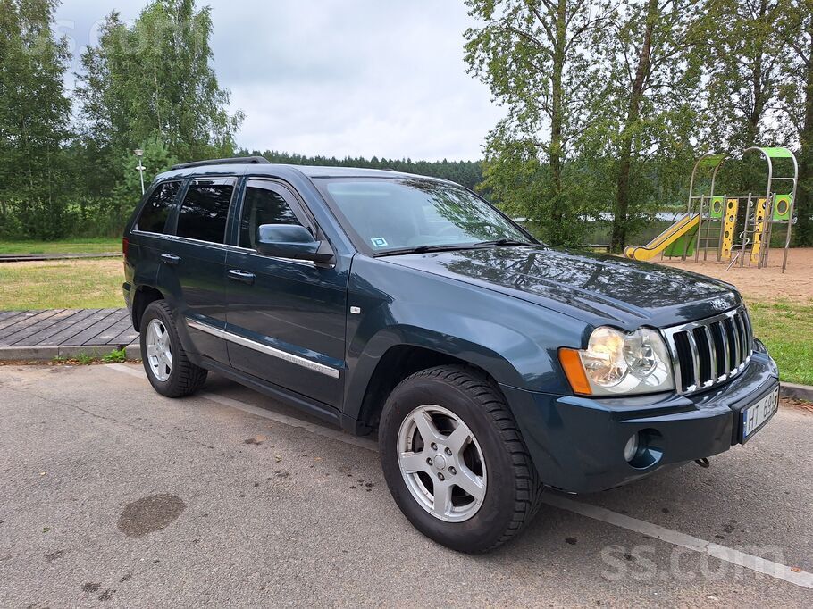 Jeep Машина в хорошем состоянии, 160 kW. Почти новая зи
