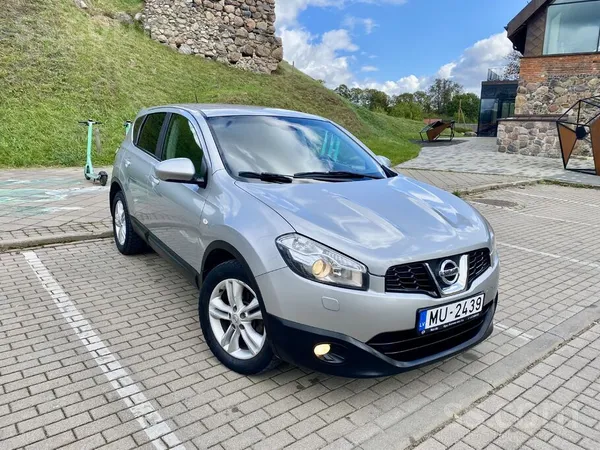 Nissan Хорошее состояние возможно лизинг обмен на авто де