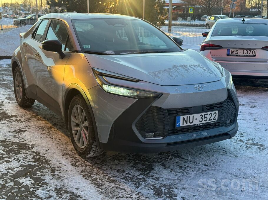 Toyota Toyota C-Hr, 1.8 Hybrid, ar automātisko ātrumkārbu