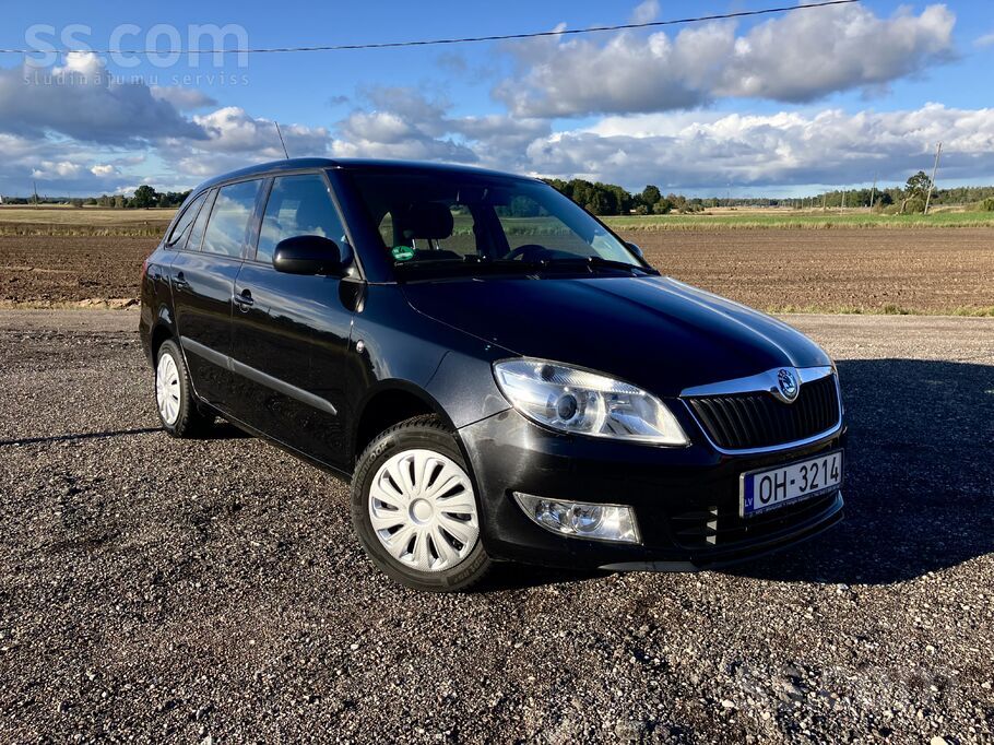 Auto no Vācijas, pirkts oficiālā izsolē. 
Skoda Fabia Combi 1, 4i, 63kW, 20