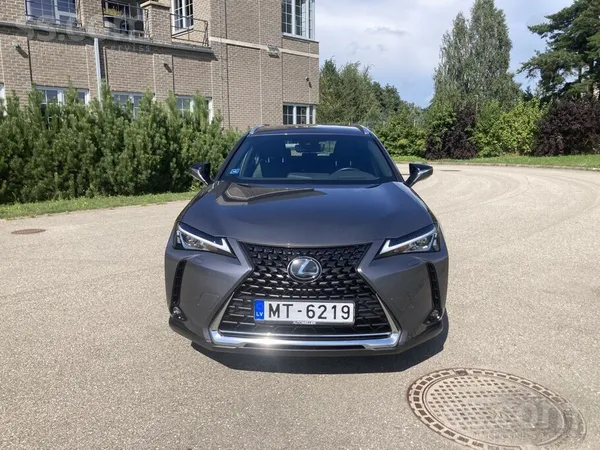 Lexus Pārdodu Lexus UX 200 – uzticamu un dinamisku pilsē