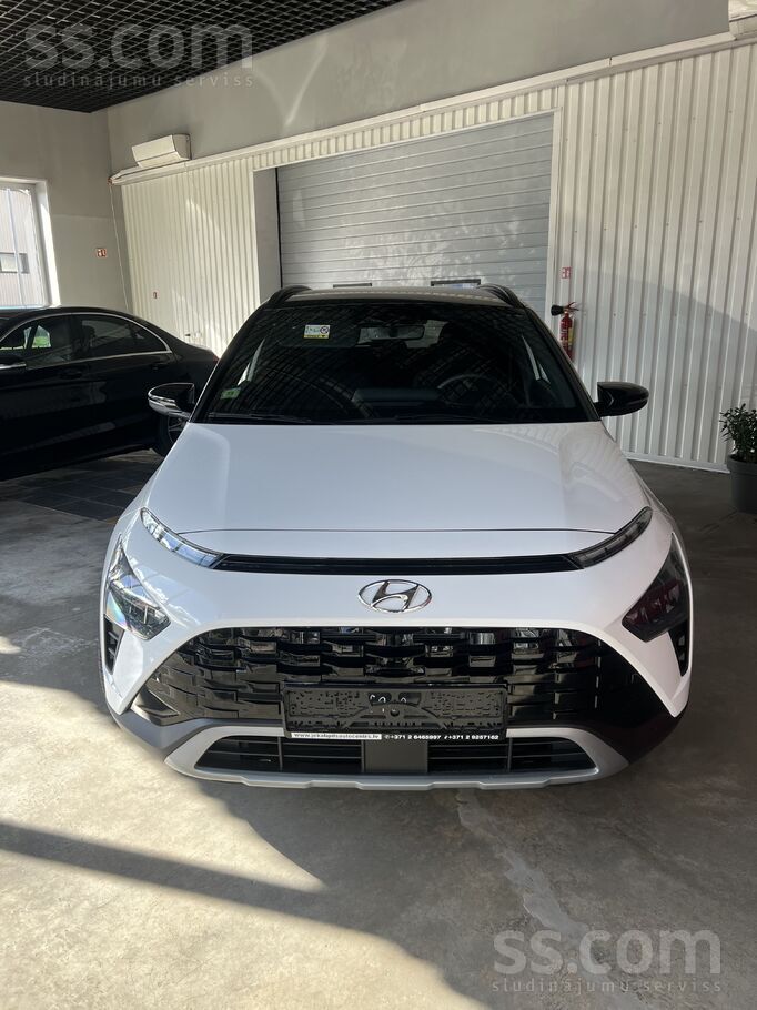 Hyundai Bayon, Black Edition komplektācija ar 1.0 Benzīna dzinēju un Automāt