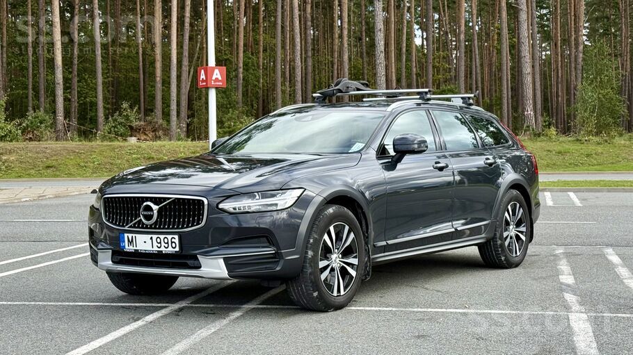 Volvo Pārdošanā Volvo V90 Cross Country Awd 140kw/190zs.