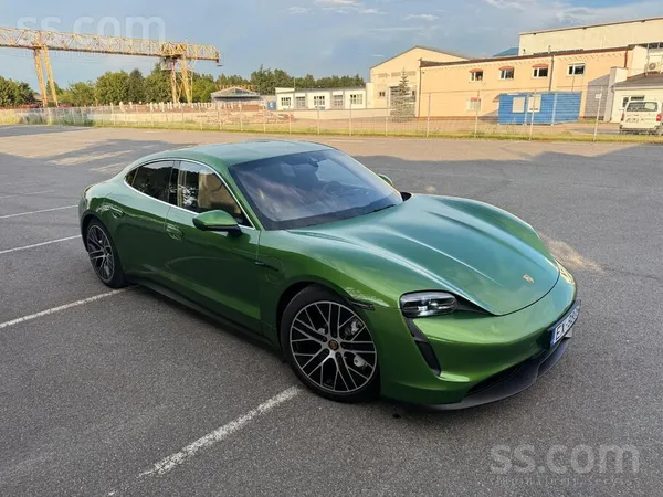 Cena ar Pvn. 
Pārdod Porsche Taycan 4S Perfomance Battery Plus 93kw, 420kw,