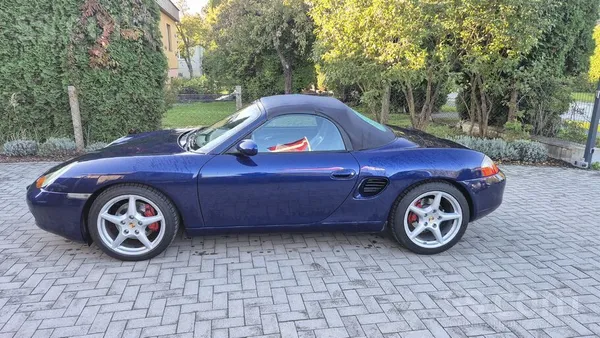 Porsche Boxster S (986)
- TA 26.09.2026
- Nobraukums: 135000 km
- 3.2 l b