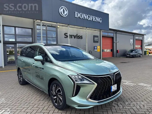 Others Mazlietots demo 7vietīgs minivens Dongfeng Forthin