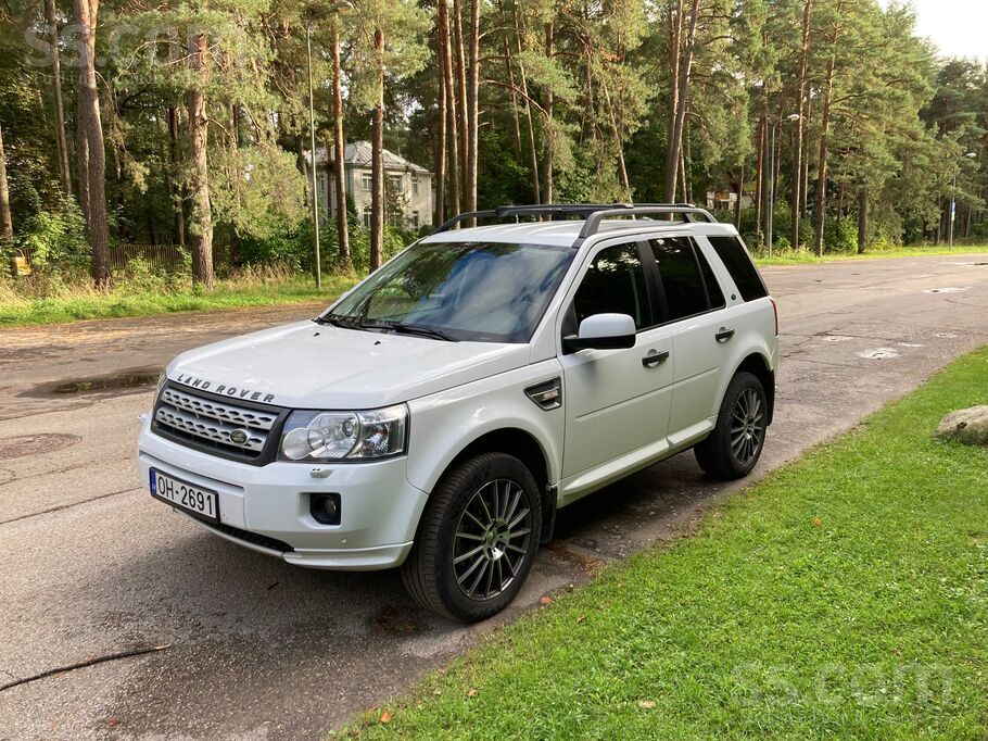 Labs stilajs brutalajs dzips 4x4 , engine 2.2 SD 190ps, jaudigs dzinejs ar r