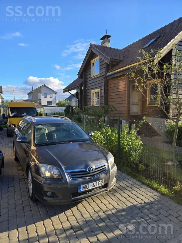 Labā stāvoklī, sēdies un brauc. Eļļa un filtri nomainīti.