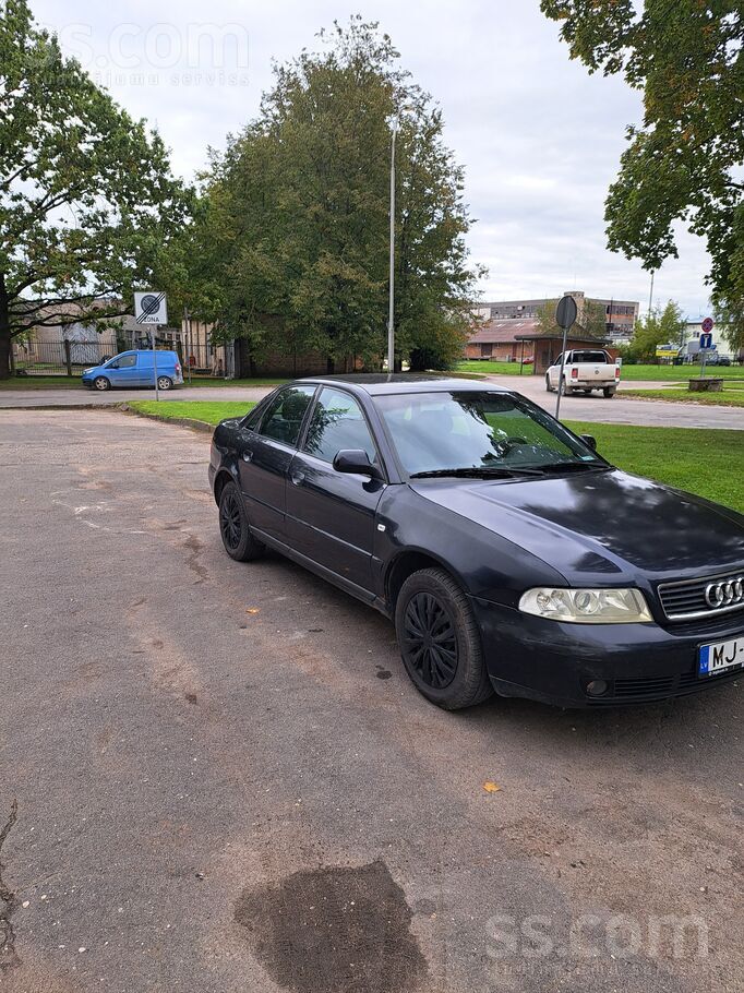 Pārdodu audi a4
1.9tdi 66kw
Jauna T. A līdz 01.04.2027