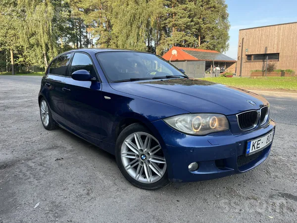 BMW Продаётся BMW 1 серии E87 2007 года. 
