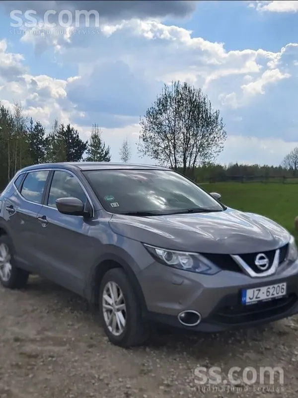 Продаю Nissan Qashqai, экономичный авто в хорошем тех. и визуальном состояни
