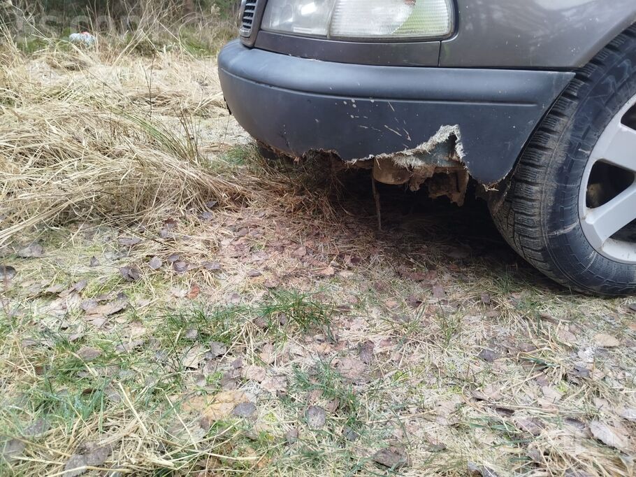 Audi Pārdodu. Kārbas un vizuālie defekti. 