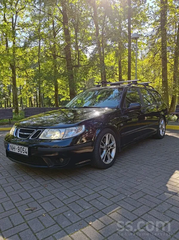 Saab Rets, nesarūsējis 9-5 Aero Hirsch aprīkojumā. 205 