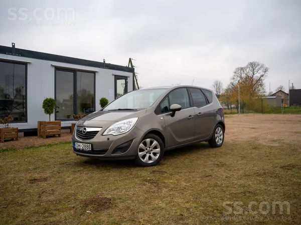 Opel Opel Meriva 1.4 benzīns 88 kw. 