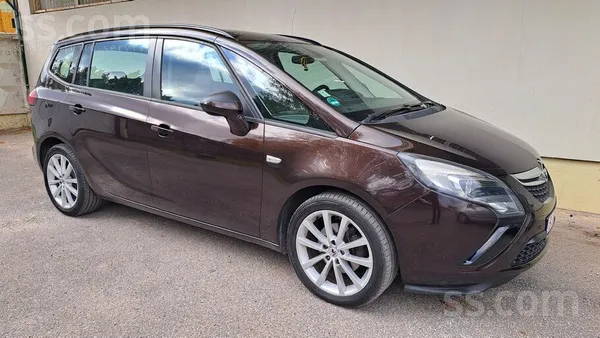 Opel Līzings bez pirmās iemakss. Tikko no Vācijas, Opel