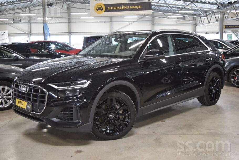 Audi Q8 45 Tdi Quattro. 2020. gada. 3.0l dīzelis, 170 Kw (231 Hp)
Par ies
