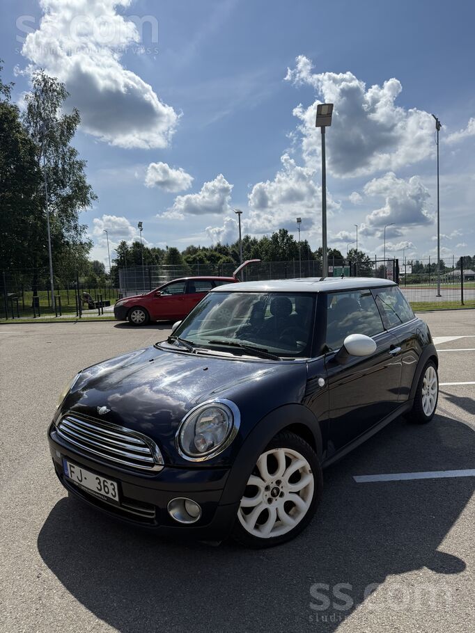 Mini Pārdodu Mini Cooper 2007. gada ar 1.6 benzīna dzin