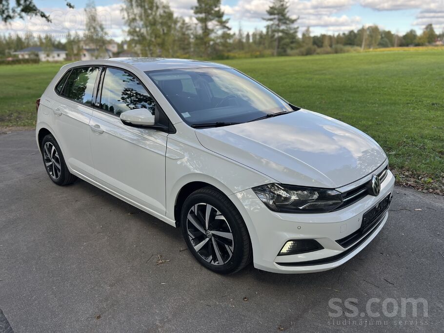 Volkswagen VW Polo Connect komplektācijā.