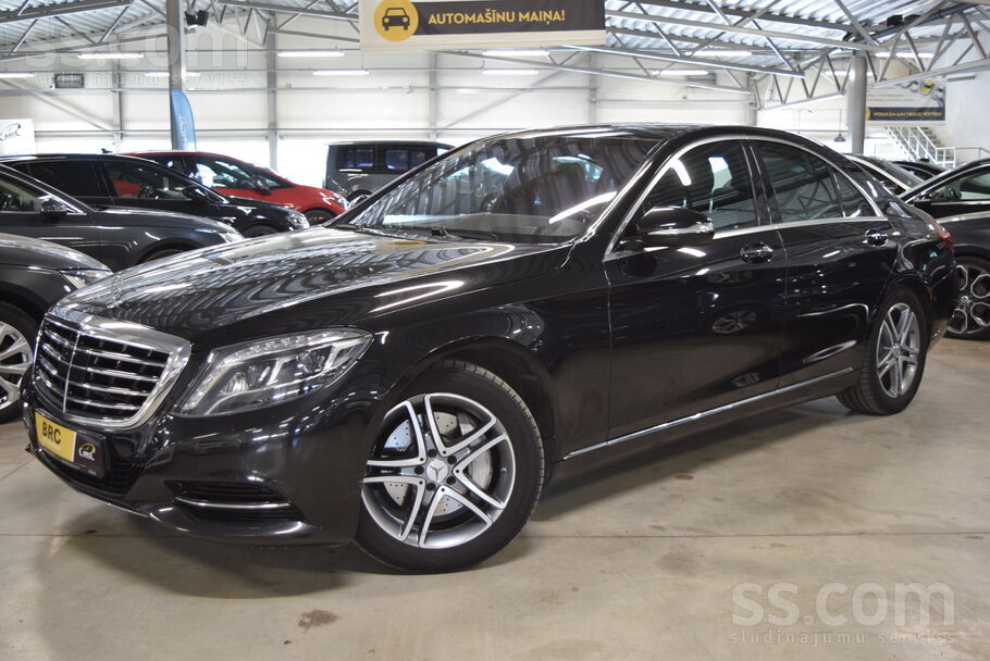 Mercedes-Benz S 350D. 2016. gada. 3.0l dīzelis, 190 Kw (258 Hp)

Par iespē