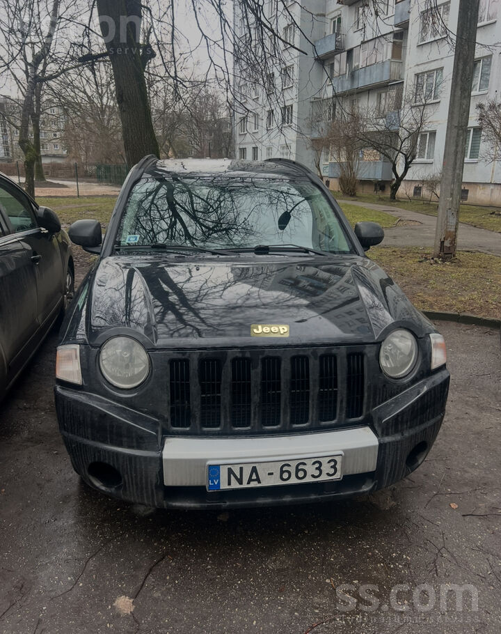 Jeep Compass. Labā stāvoklī. Ļoti ekonomisks diesel 6-8 litri patēriņš. Pa m