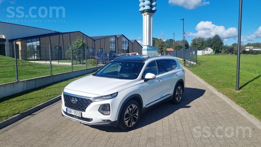 Pārdod Hyundai Santa Fe 2.2d. Pirms 2.5gadiem auto ievests no Vācijas. Perfe