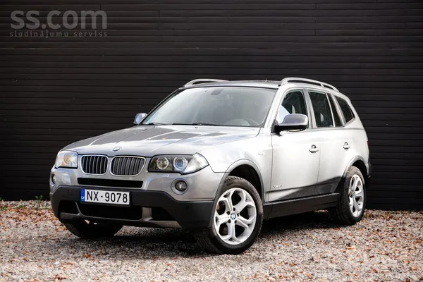 BMW BMW X3 2009. gada versija ar manuālo pārnesumkārbu
