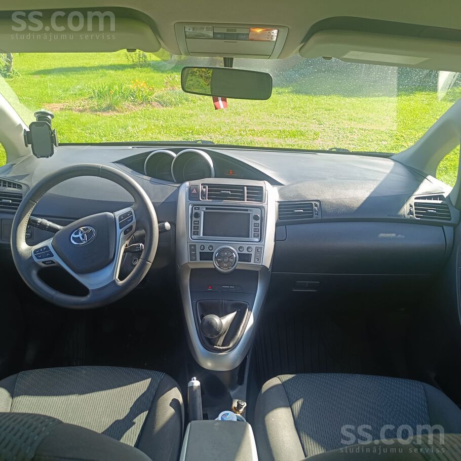 Toyota Toyota Verso, 2012