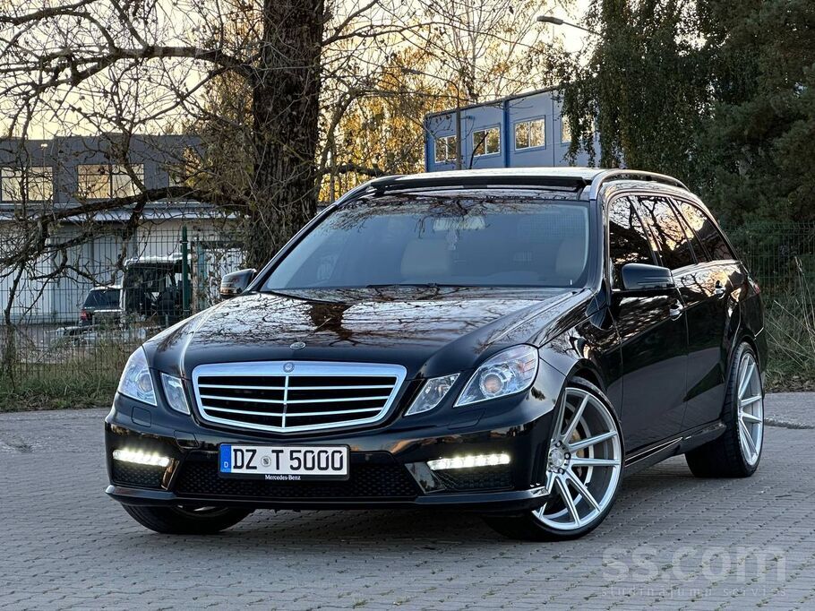 Mercedes-Benz E350 3.0d Amg 63 Black Edition Auto Ļoti labā stāvoklī. Dzinēj