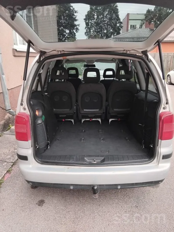 Volkswagen Pārdodu Sharan , 85Kw. Vasarā tika pārmetināti abi