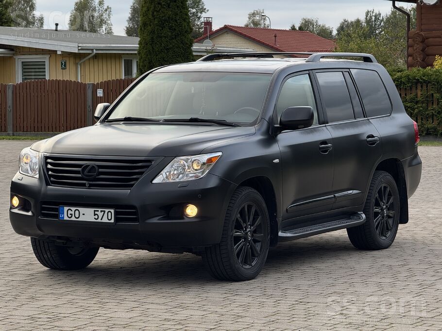 Pārdodu Lx570. Pirkta jauna ar Amserv starpniecību, visas apkopes arī veikta