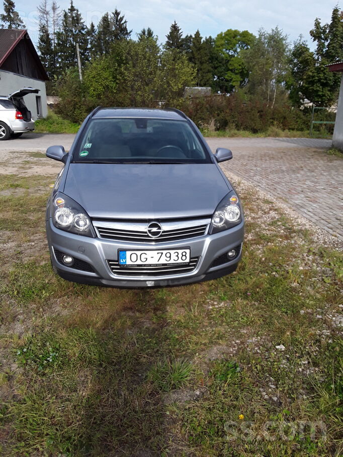 Opel Opel Astra Station Wagon, 1, 7 dizel, 81kw. no Vac
