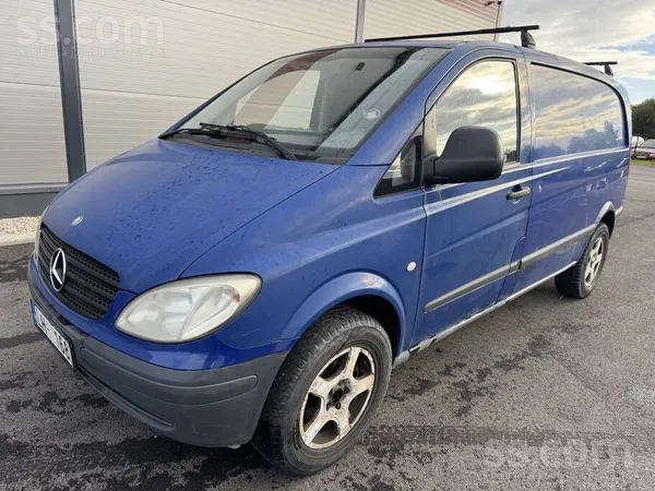 Mercedes Piedāvāju braucamu busu. Visīsākā versija. Ir saka