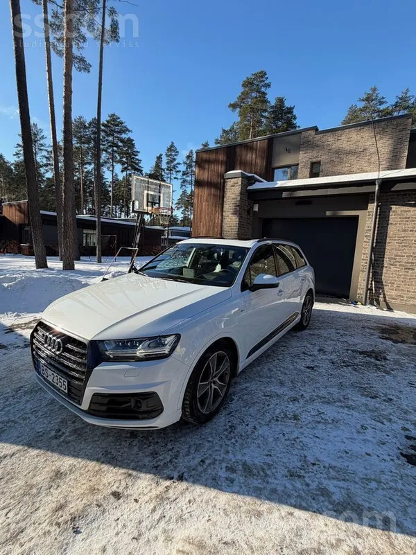 Audi 7 vietīgs ģimenes auto Audi Q7 3.0 Tdi quattro Tip