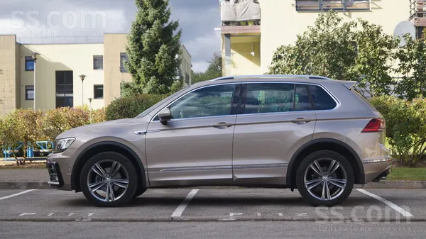 Volkswagen Vw tiguan highline 4motion dsg 110kw (150zs) r-lin