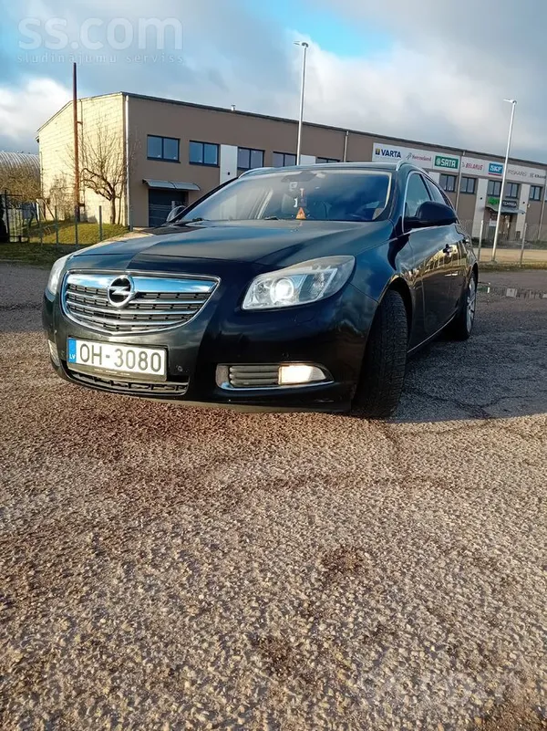 Opel Pārdod vai maina