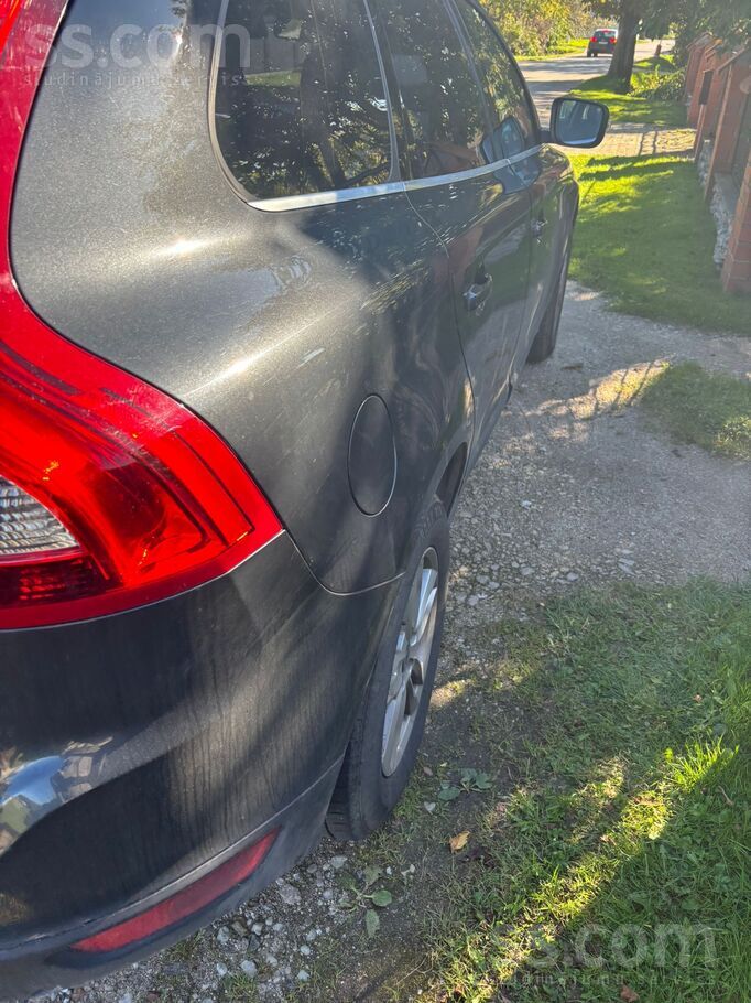 Volvo Pārdod Volvo Xc60, 2010 gads, 2.4 dizelis, labā te