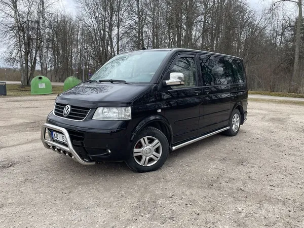 Volkswagen Pārdodas VW Multivan T5, loti labā komplektācijā (