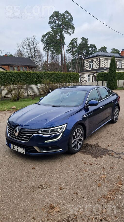 Покупалась у диллера в Латвии. Машина в отличном состоянии, сделано все обсл