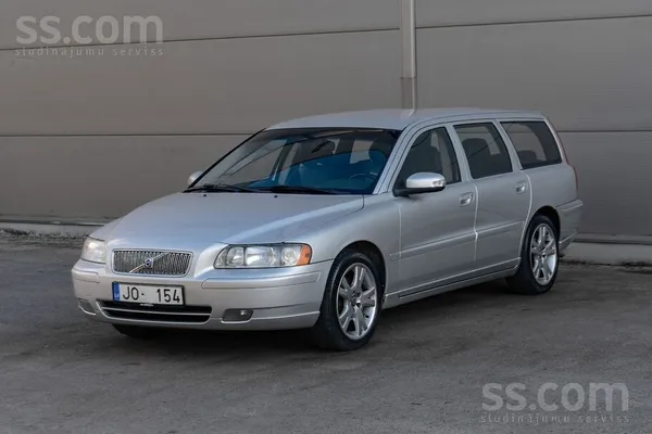 Volvo Volvo V70 2.4 dīzelis, Automāts. 