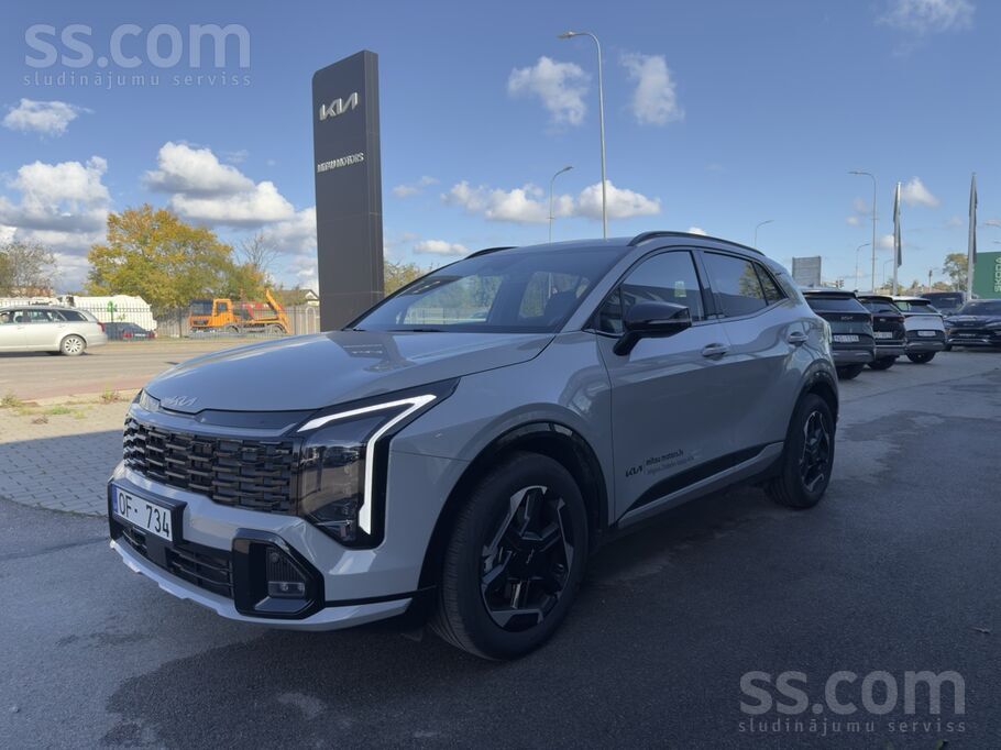 Sportage 1.6 benzīns automāts
Patēriņš ap 8 L/100km
Gt-Line komplektācij