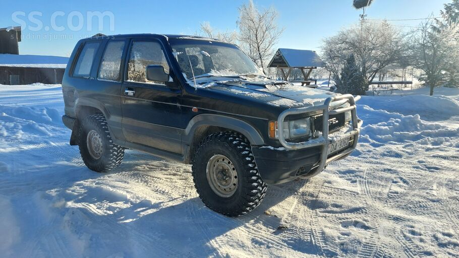 Tehniski viss strādā. Virsū stāv labas ziemas riepas ar šipiem. Rāmis un vir