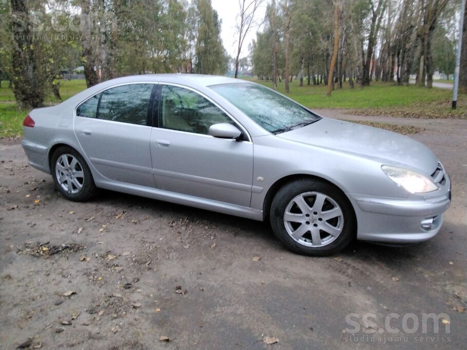 Peugeot В хорошем состоянии. 6 ступенчатая коробка. Расход