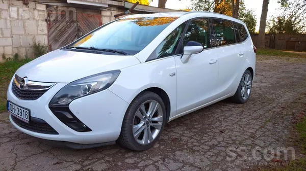Opel Pārdodu Opel Zafira Tourer 2.0dtci 121kw, ar mehān