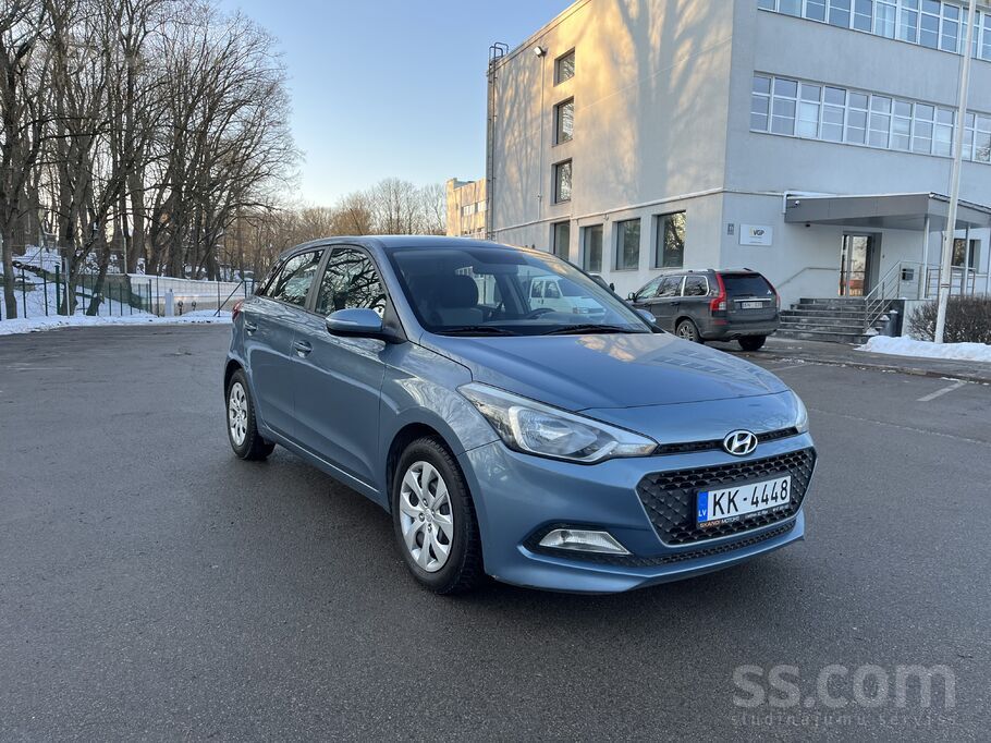 Pārdod Hyundai i20 1.1Crdi , 55kW, decembris 2015.g. , teicamā tehniskā un v