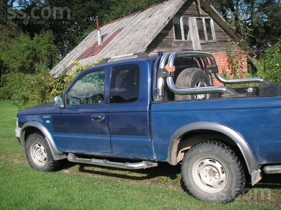 Normālā tehn. stāvoklī, jaunas ziemas riepas, sliekšņi, dugas, uzlikti jauni