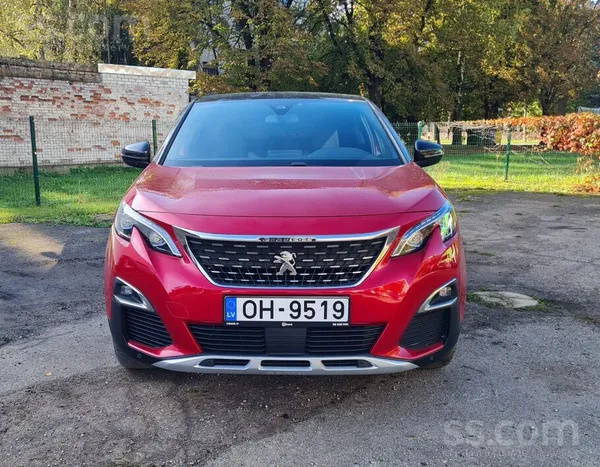 Peugeot Skaists auto tiko ievests no Francijas. Peugeot 30