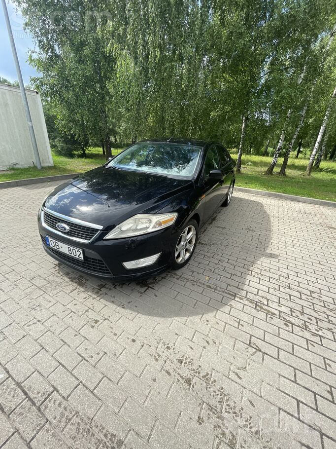 Pārdodu Ford Mondeo. Tikko veikta pilna apkope.
Nomainīta eļļa, sveces un