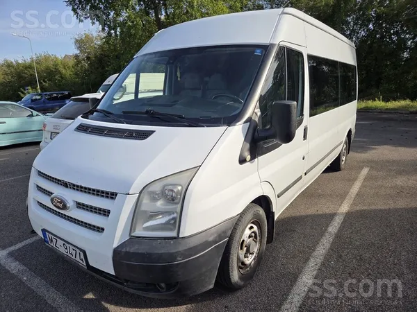 Ford 9-vietīgs pasažieru mikroautobuss no rūpnīcas (L2H